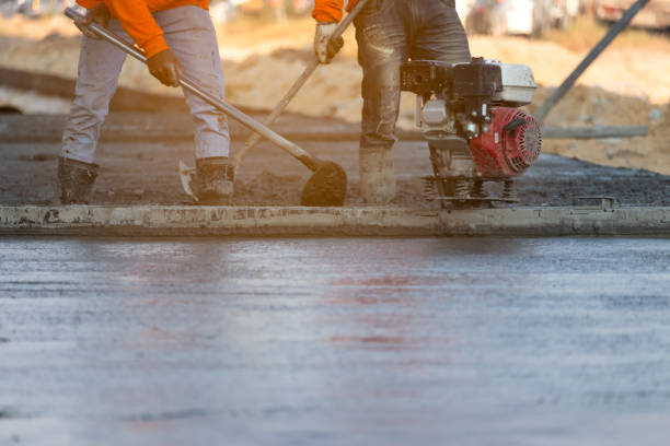 Best Concrete Walkway Installation  in River Grove, IL